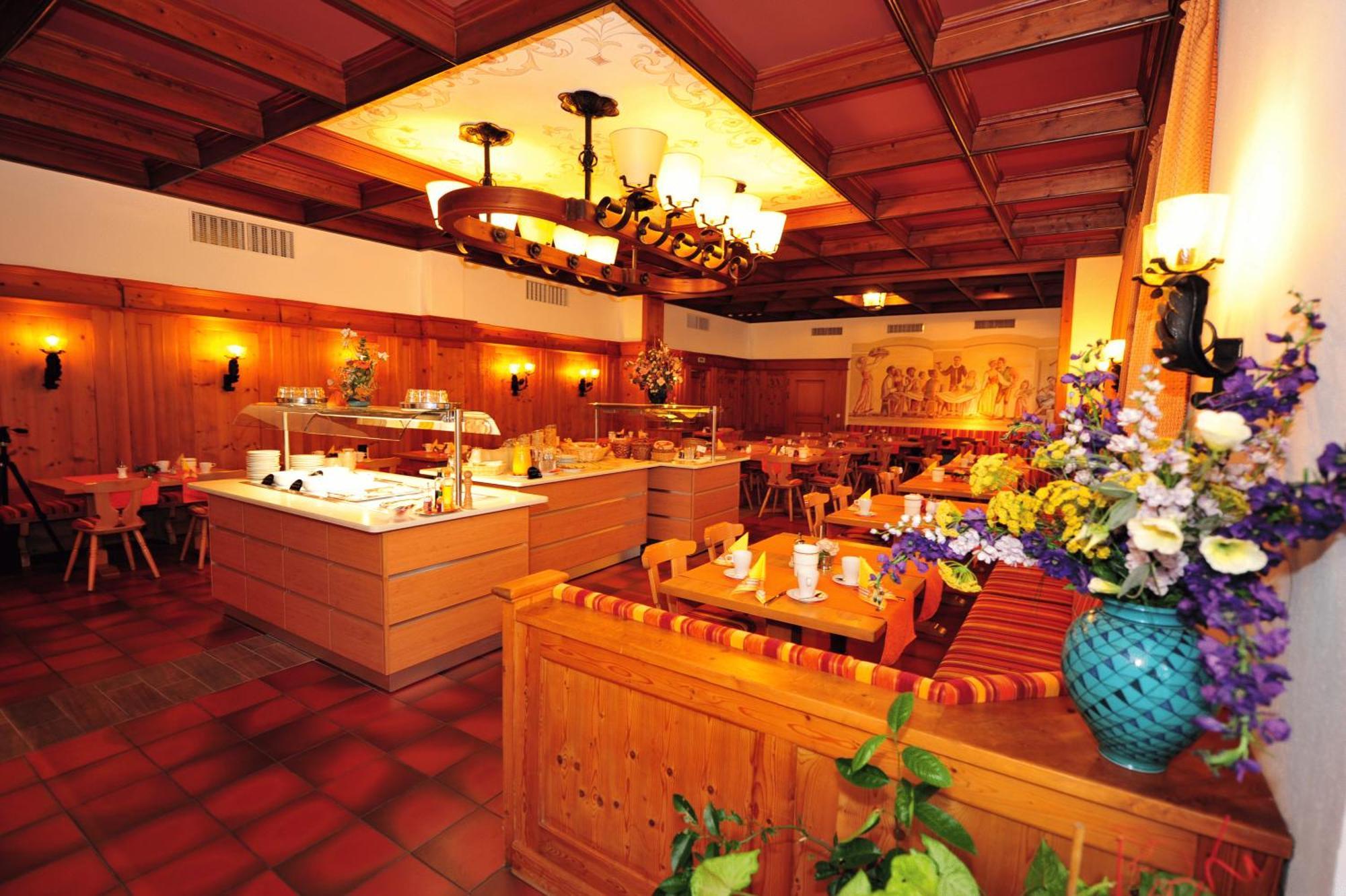 Hotel Weinbauer Швангау Екстер'єр фото
