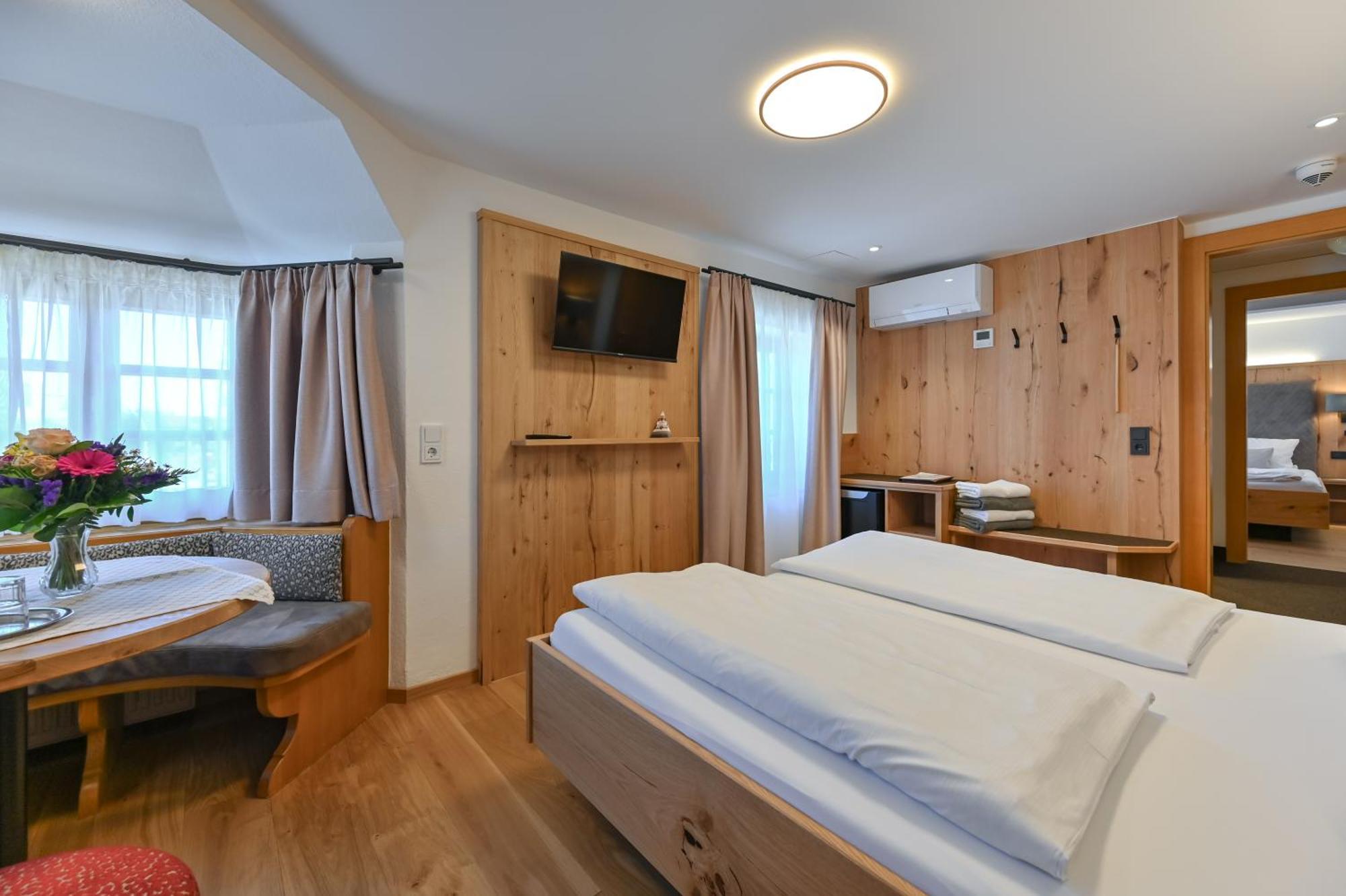 Hotel Weinbauer Швангау Екстер'єр фото