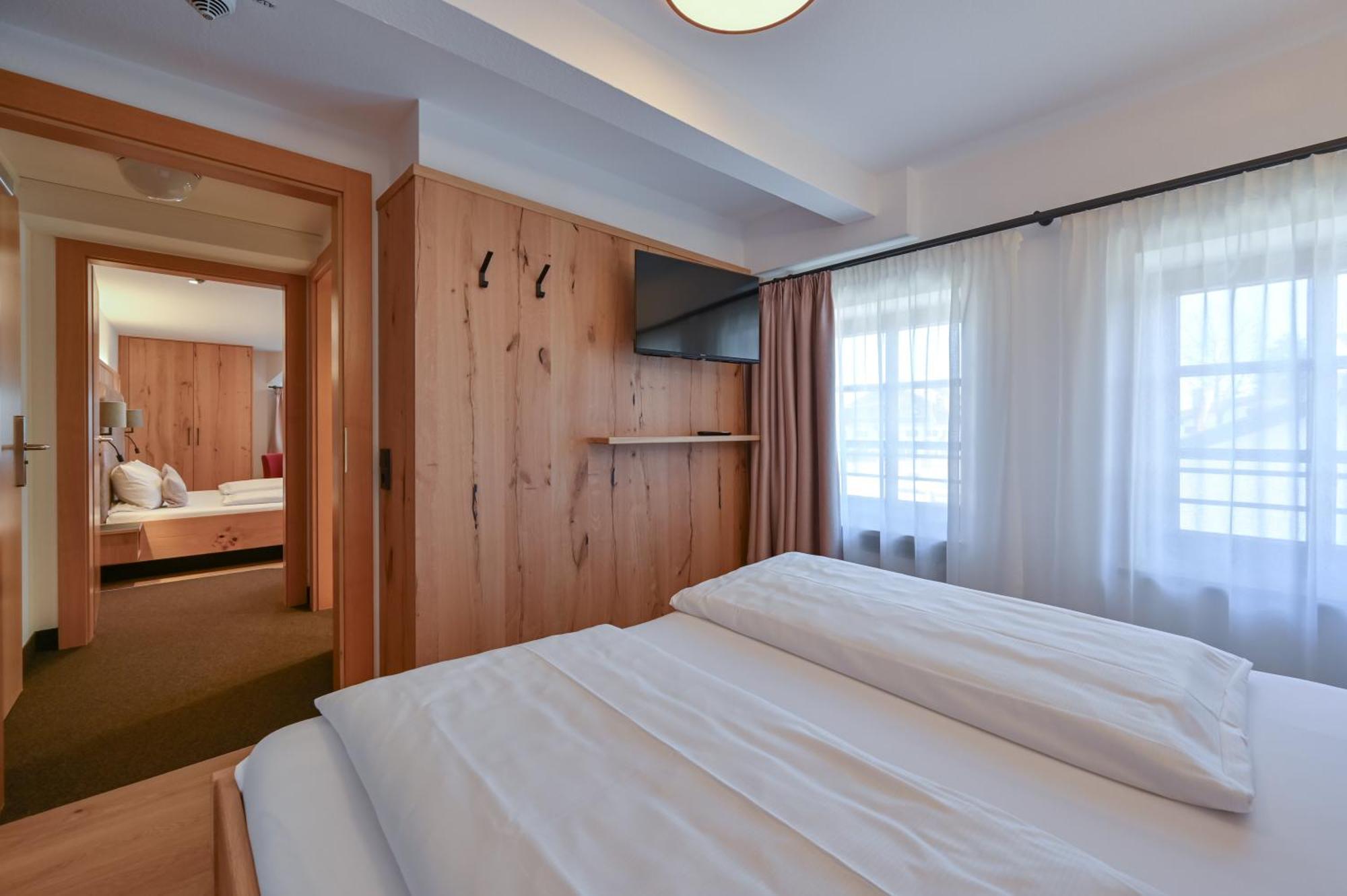 Hotel Weinbauer Швангау Екстер'єр фото